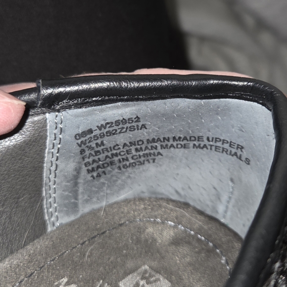 White Mountain Women's Black and Gray Flats - Picture 6 of 7